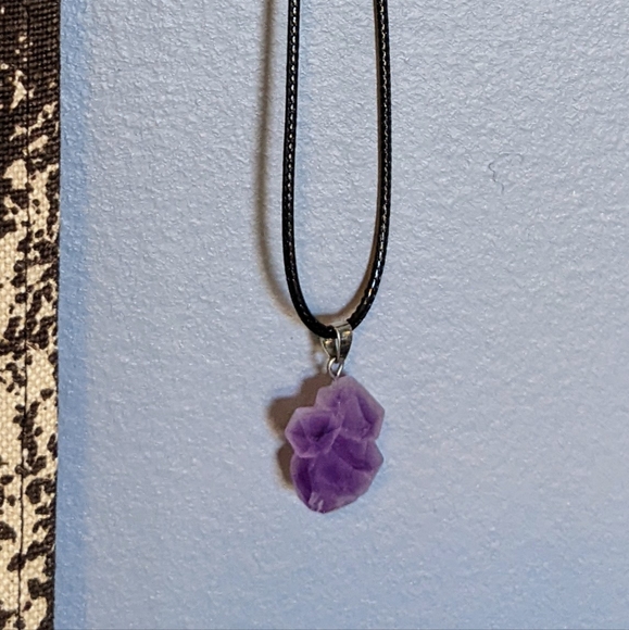💜 Beautiful raw Amethyst necklaces💜 - Picture 3 of 3